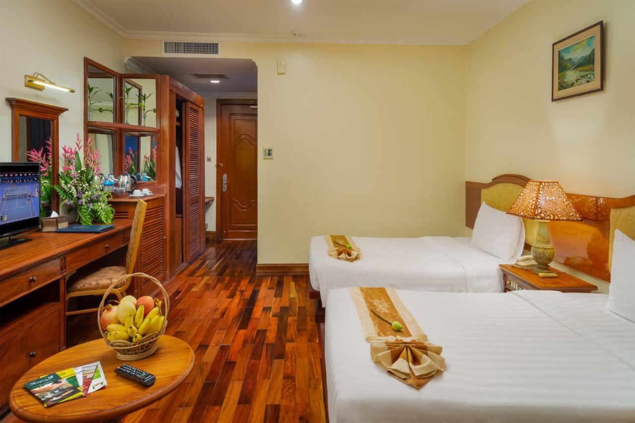 Dragon Royal Angkor Hotel Siem Reap Exterior photo