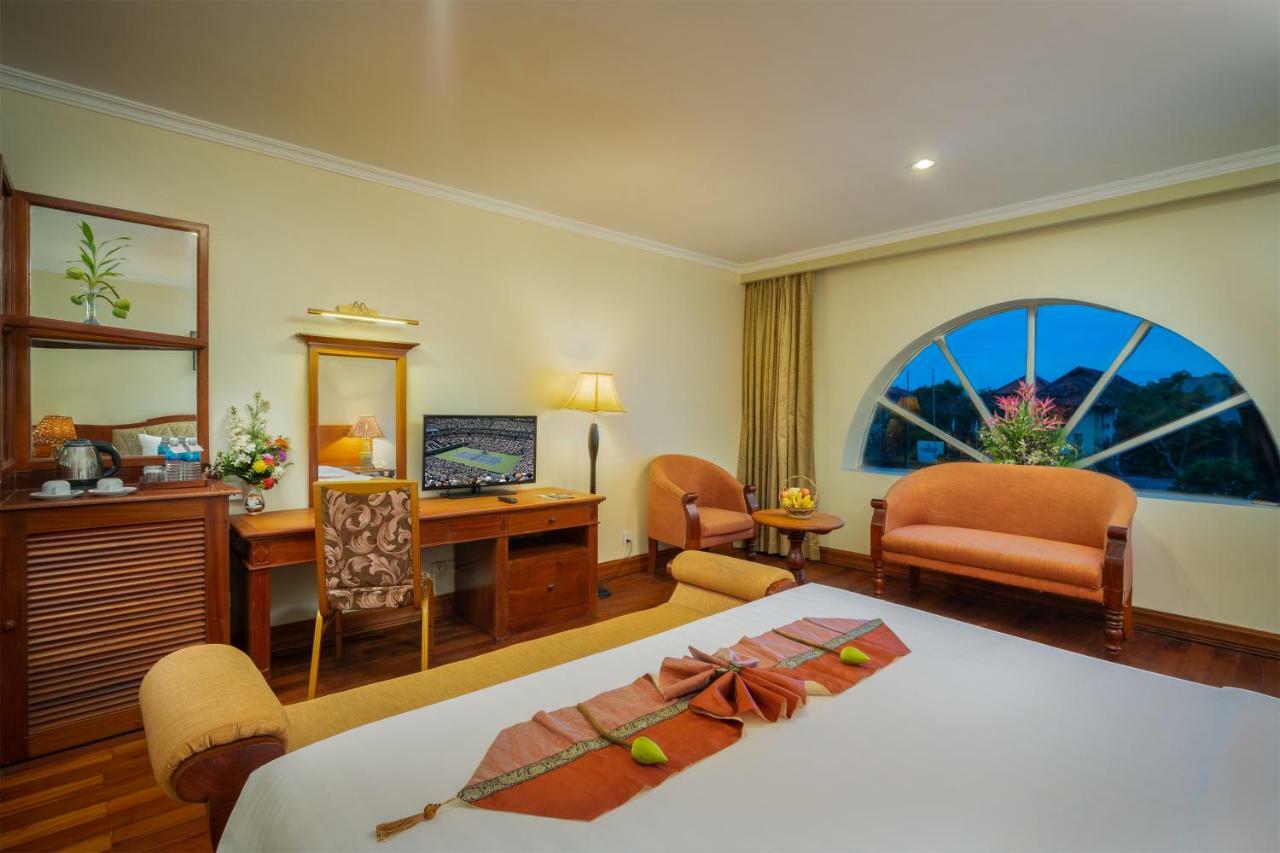 Dragon Royal Angkor Hotel Siem Reap Exterior photo