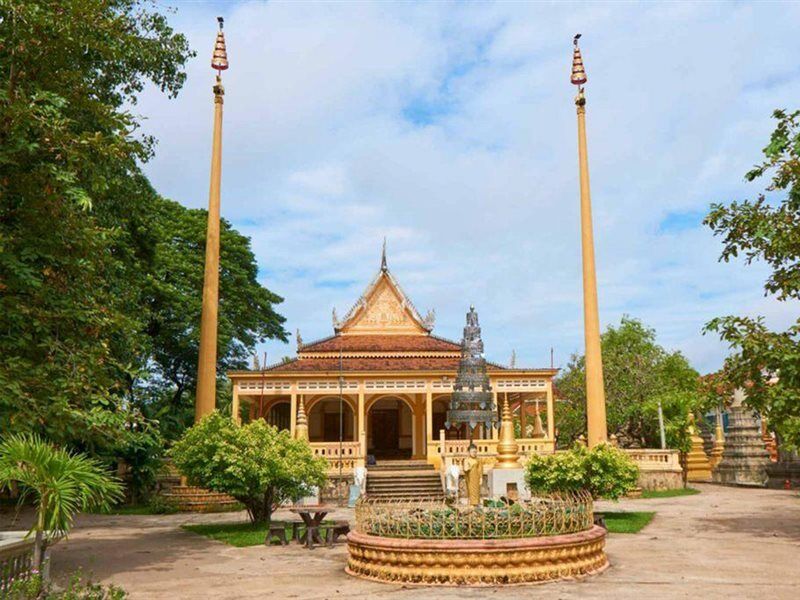 Dragon Royal Angkor Hotel Siem Reap Exterior photo